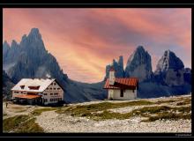 Refuge Locatelli et les Tre Cime di Lavaredo