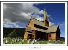 Eglise en bois debout de Lom