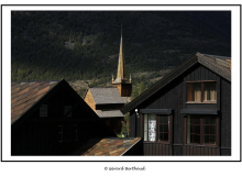 Eglise en bois debout de Lom