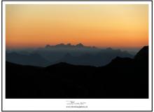 LEVER DU SOLEIL SUR LES ALPES VAUDOISES